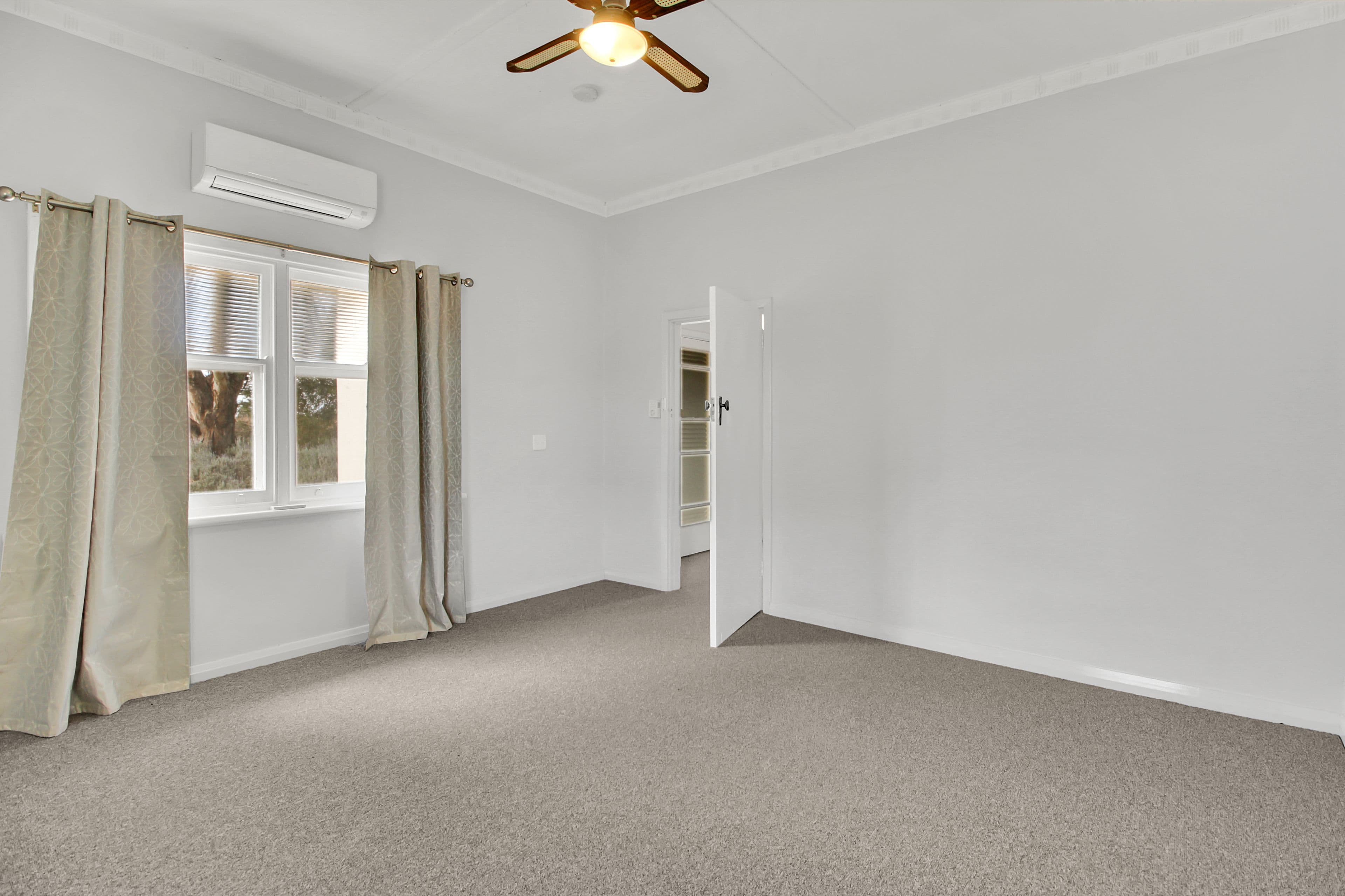 110 Twentyfifth Street, Renmark SA 5341, Renmark South - Thumbnail 7