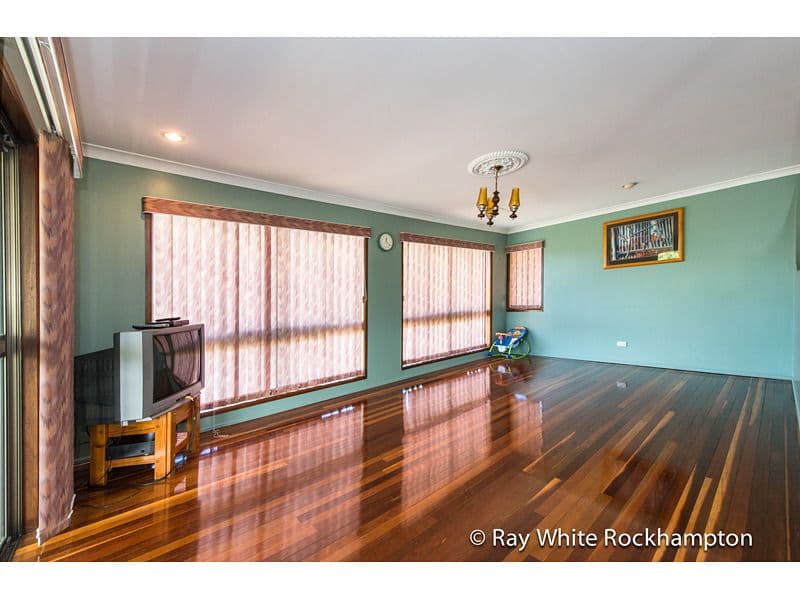 2 Dinsdale Street, Norman Gardens QLD 4701, Norman Gardens - Thumbnail 6