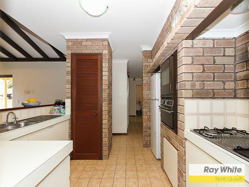 3 Chandler Road, Sorrento WA 6020, Sorrento - Thumbnail 7