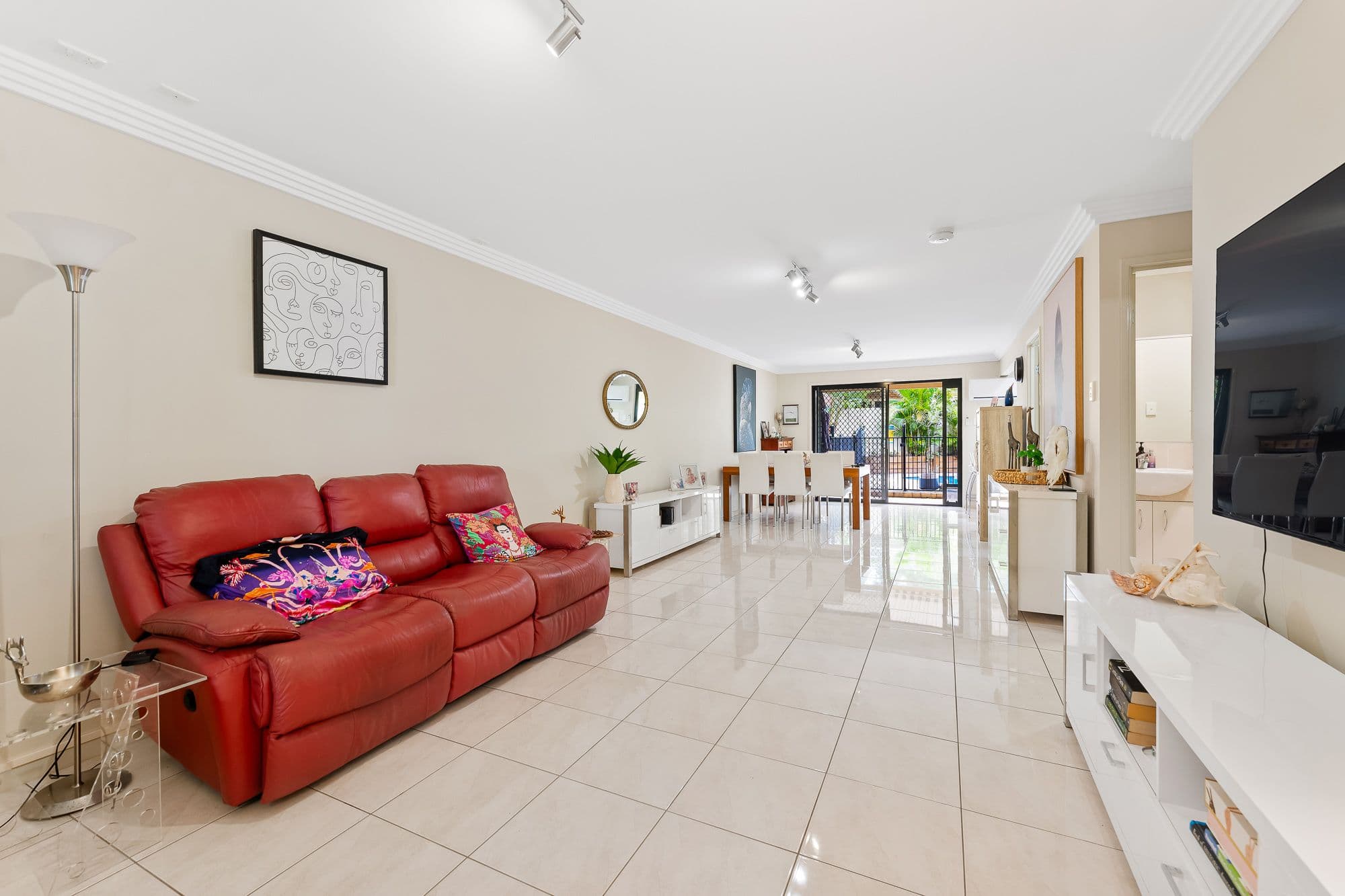 37 Carisbrook Circuit, Forest Lake QLD 4078, Forest Lake - Thumbnail 4