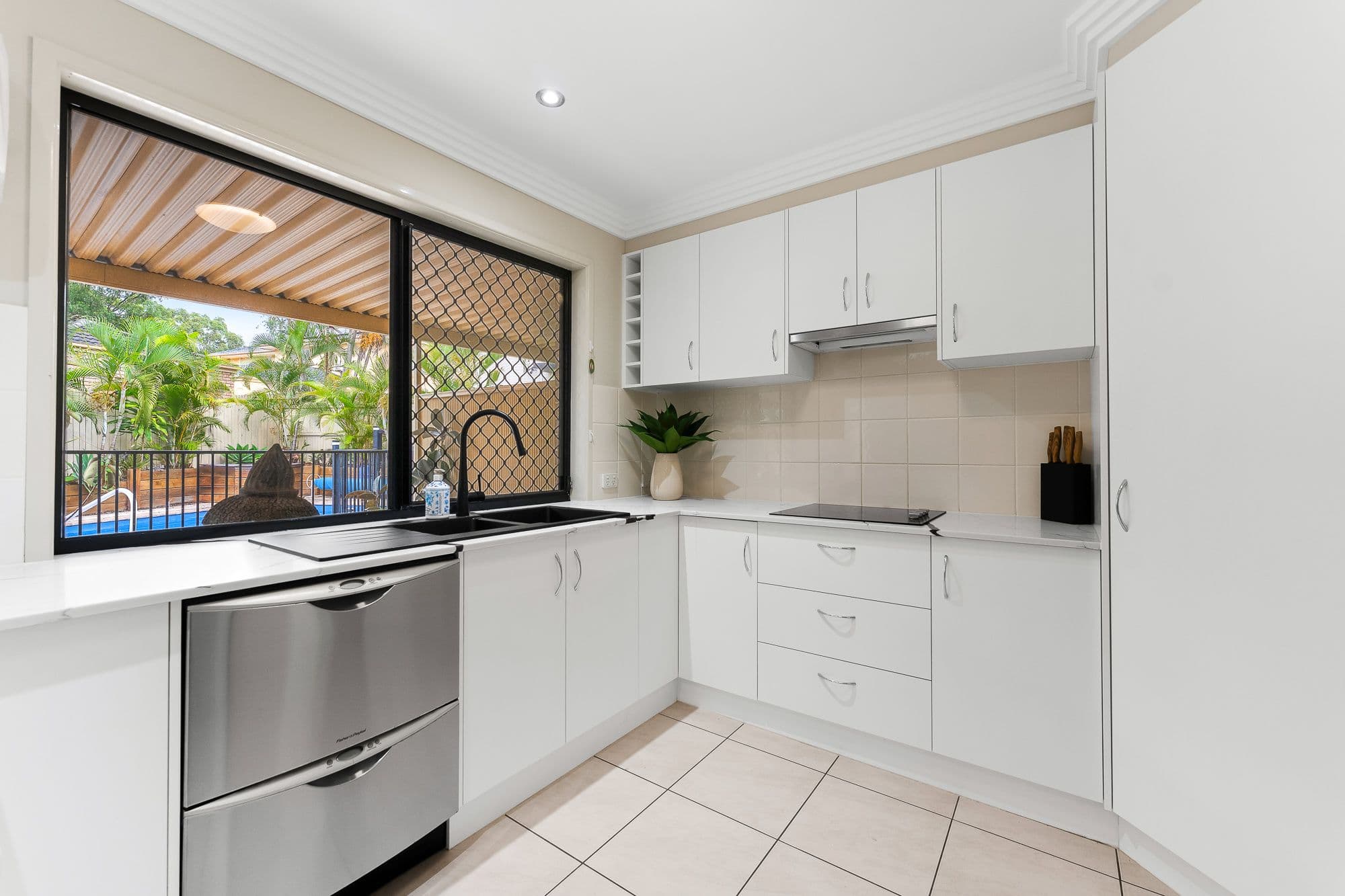 37 Carisbrook Circuit, Forest Lake QLD 4078, Forest Lake - Thumbnail 6