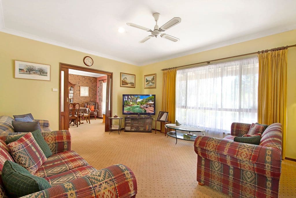 10 Fifth Road, BERKSHIRE PARK NSW 2765, Berkshire Park - Thumbnail 4
