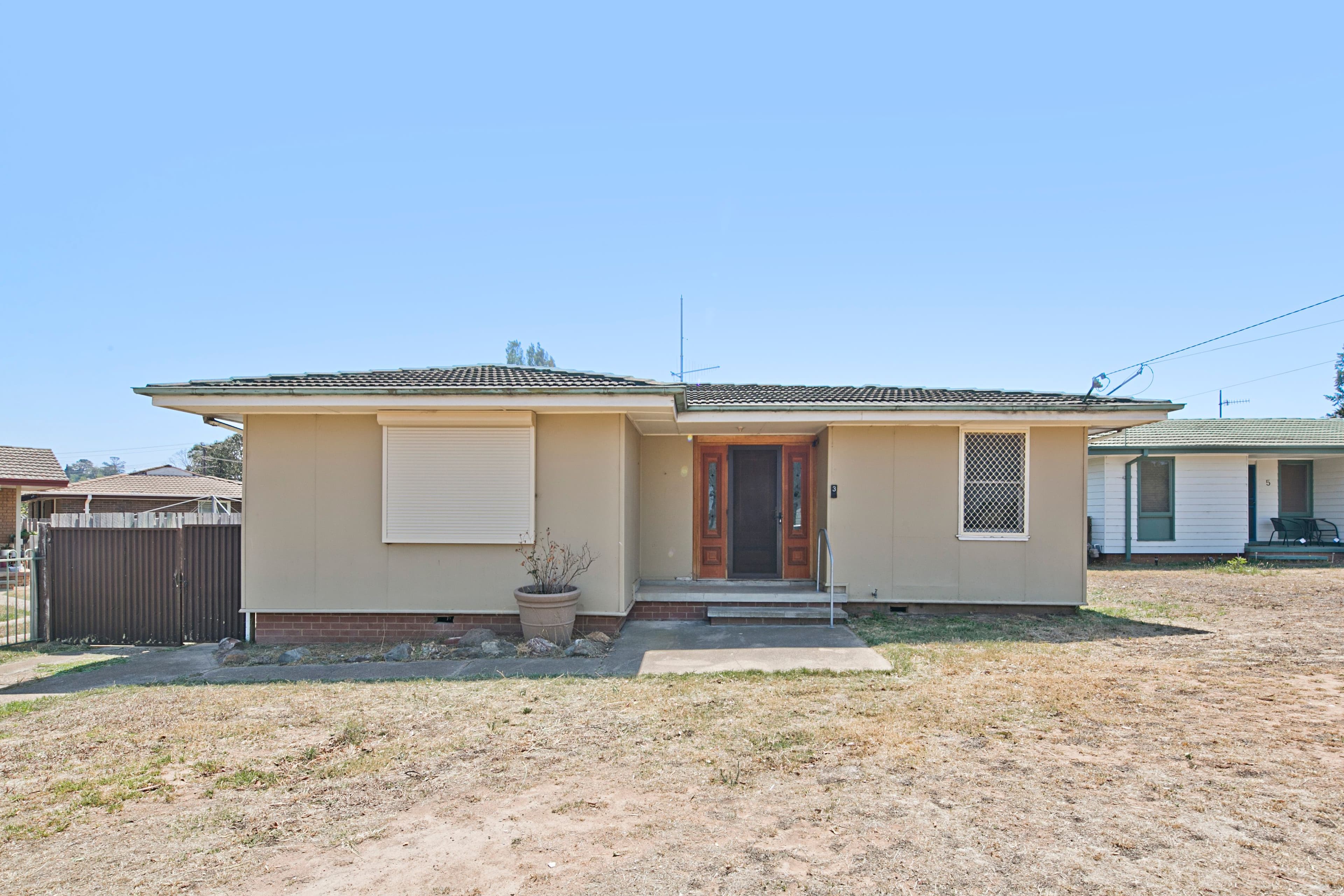 3 Caoura Place, Goulburn NSW 2580, Goulburn - Image 1