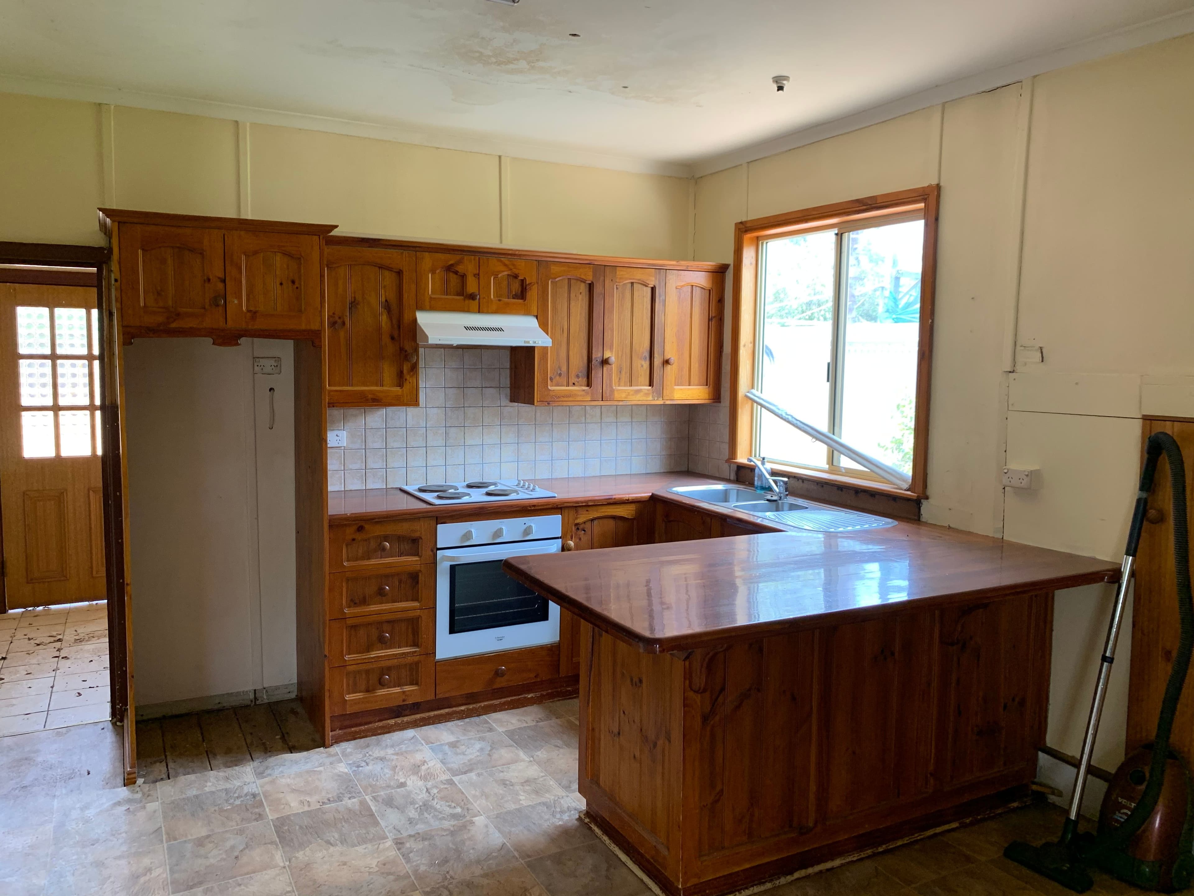581 Lane Street, Broken Hill NSW 2880, Broken Hill - Thumbnail 2