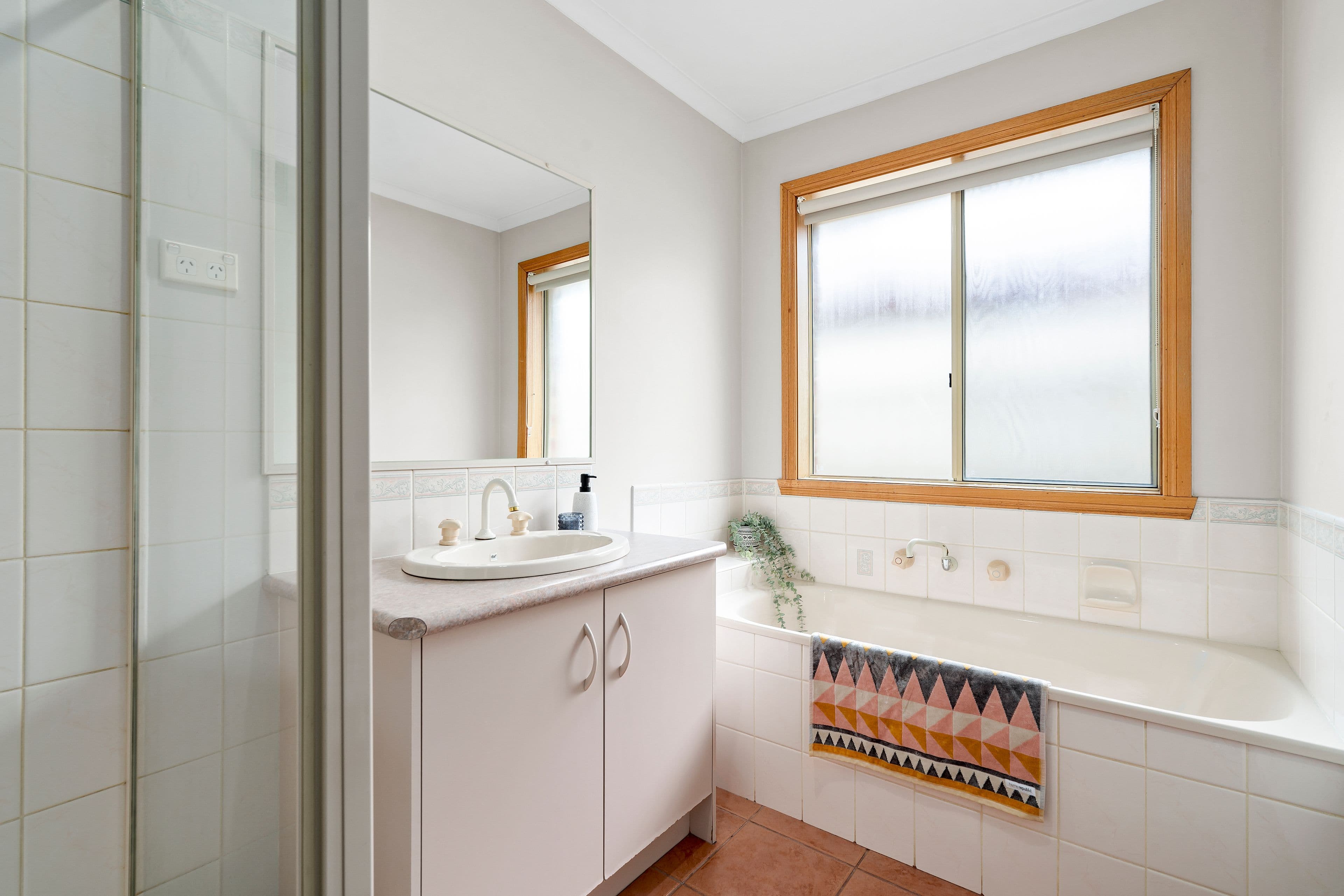 16 Archer Avenue, Sunbury VIC 3429, Sunbury - Thumbnail 8