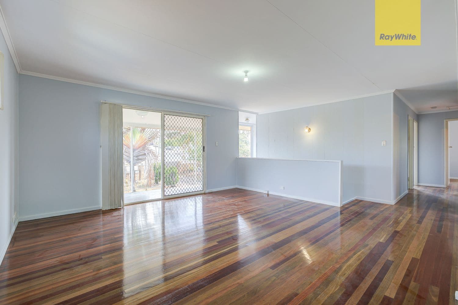 25 Defiance Road, Woodridge QLD 4114, Woodridge - Thumbnail 4