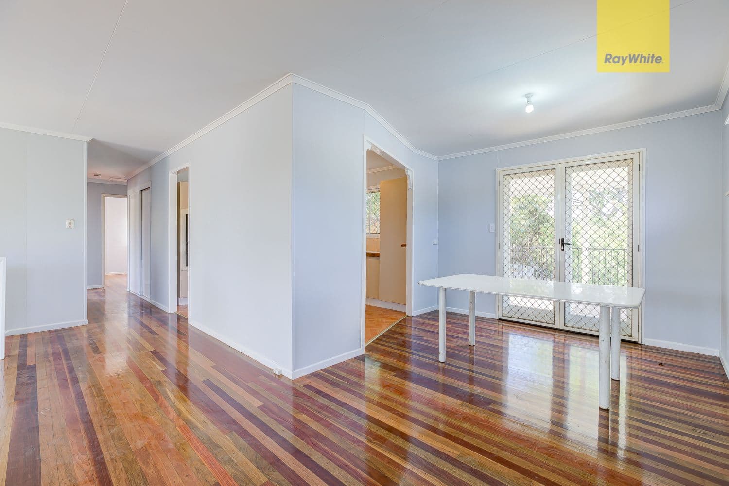 25 Defiance Road, Woodridge QLD 4114, Woodridge - Thumbnail 6