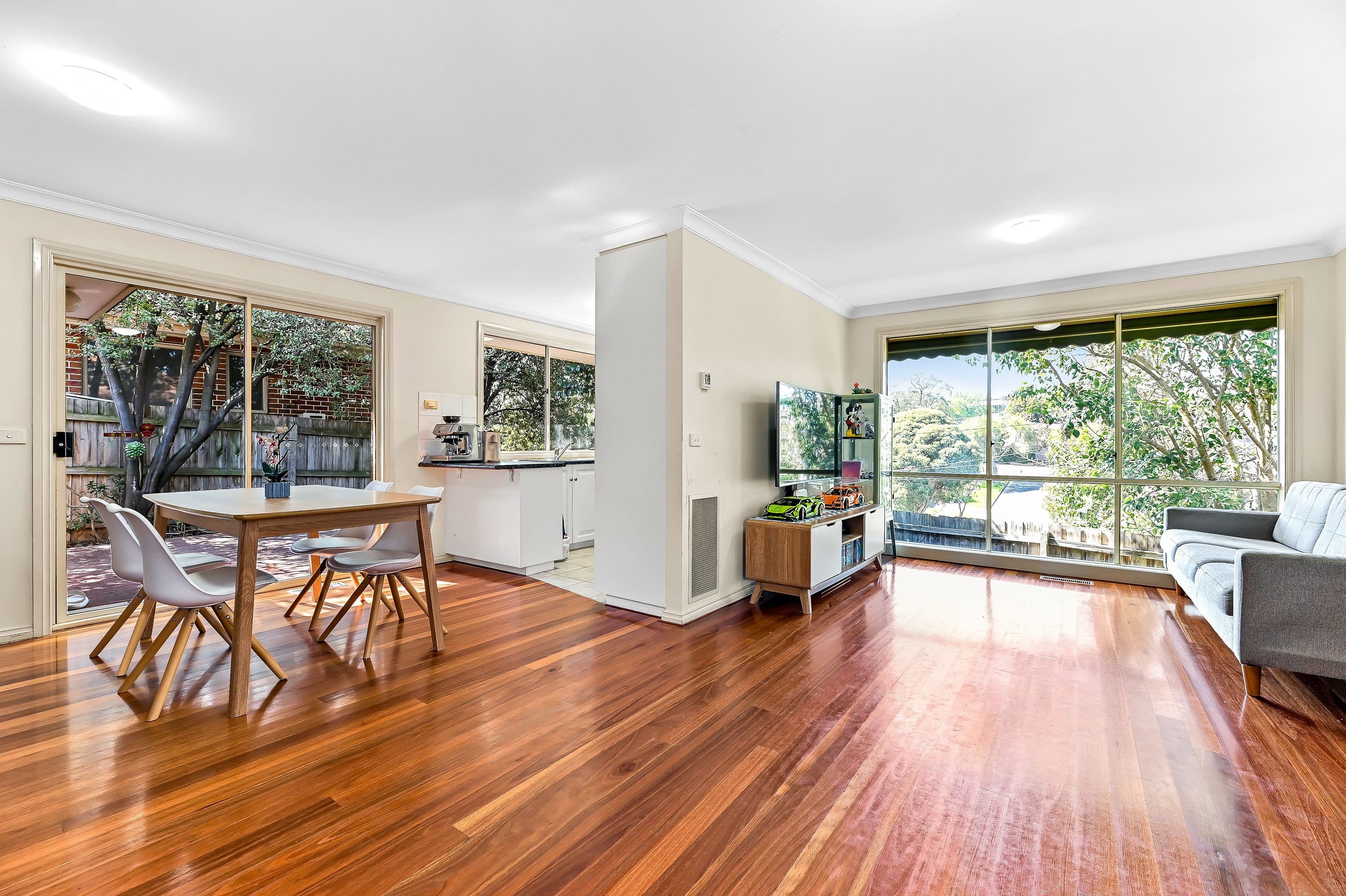 26 Bales Street, Mount Waverley VIC 3149, Mount Waverley - Thumbnail 3