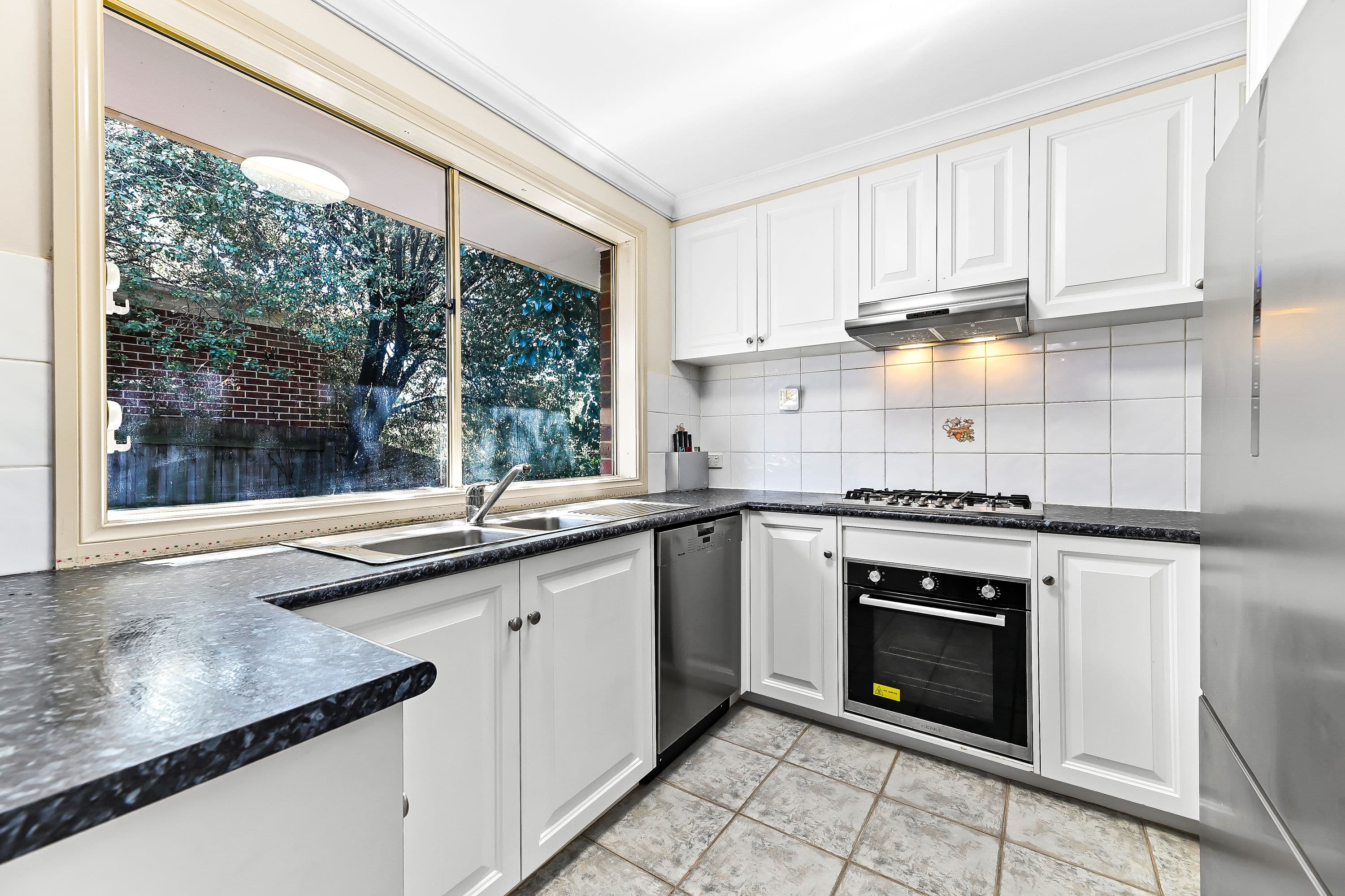 26 Bales Street, Mount Waverley VIC 3149, Mount Waverley - Thumbnail 5