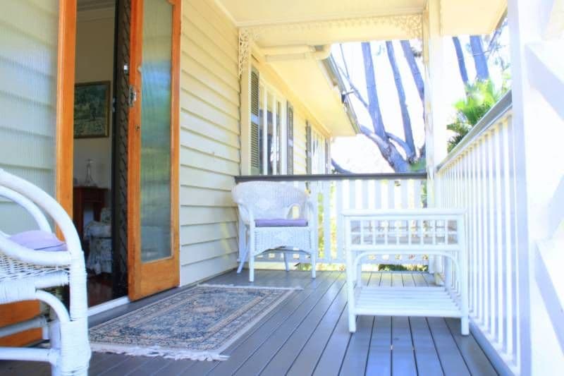 1 Lana Street, TARRAGINDI QLD 4121, Tarragindi - Thumbnail 2
