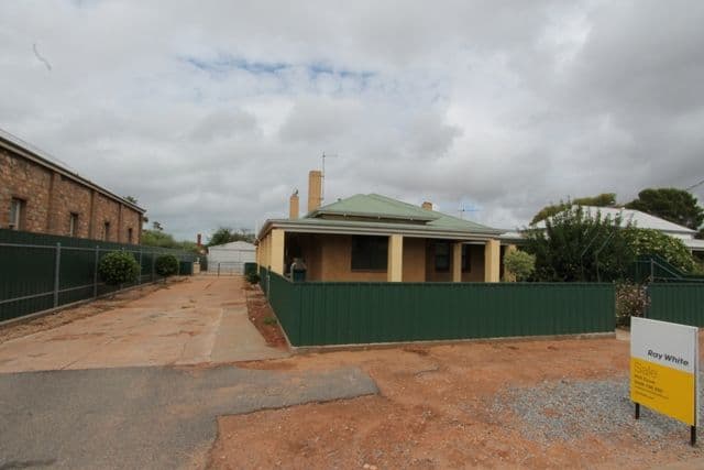 19 First Street, COWELL SA 5602, Cowell - Image 1