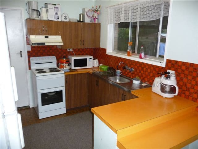 21  Gloucester Street, DARLING HEIGHTS QLD 4350, Darling Heights - Thumbnail 2