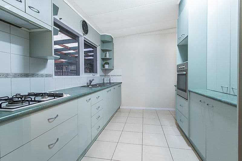 18 Park Boulevard, Ferntree Gully VIC 3156, Ferntree Gully - Thumbnail 6