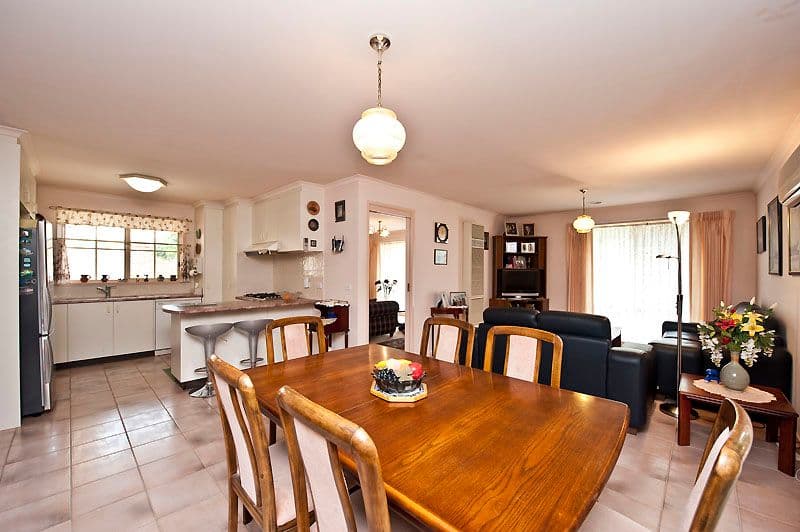 134 Jim Pike Avenue, GORDON ACT 2906, Gordon - Thumbnail 6