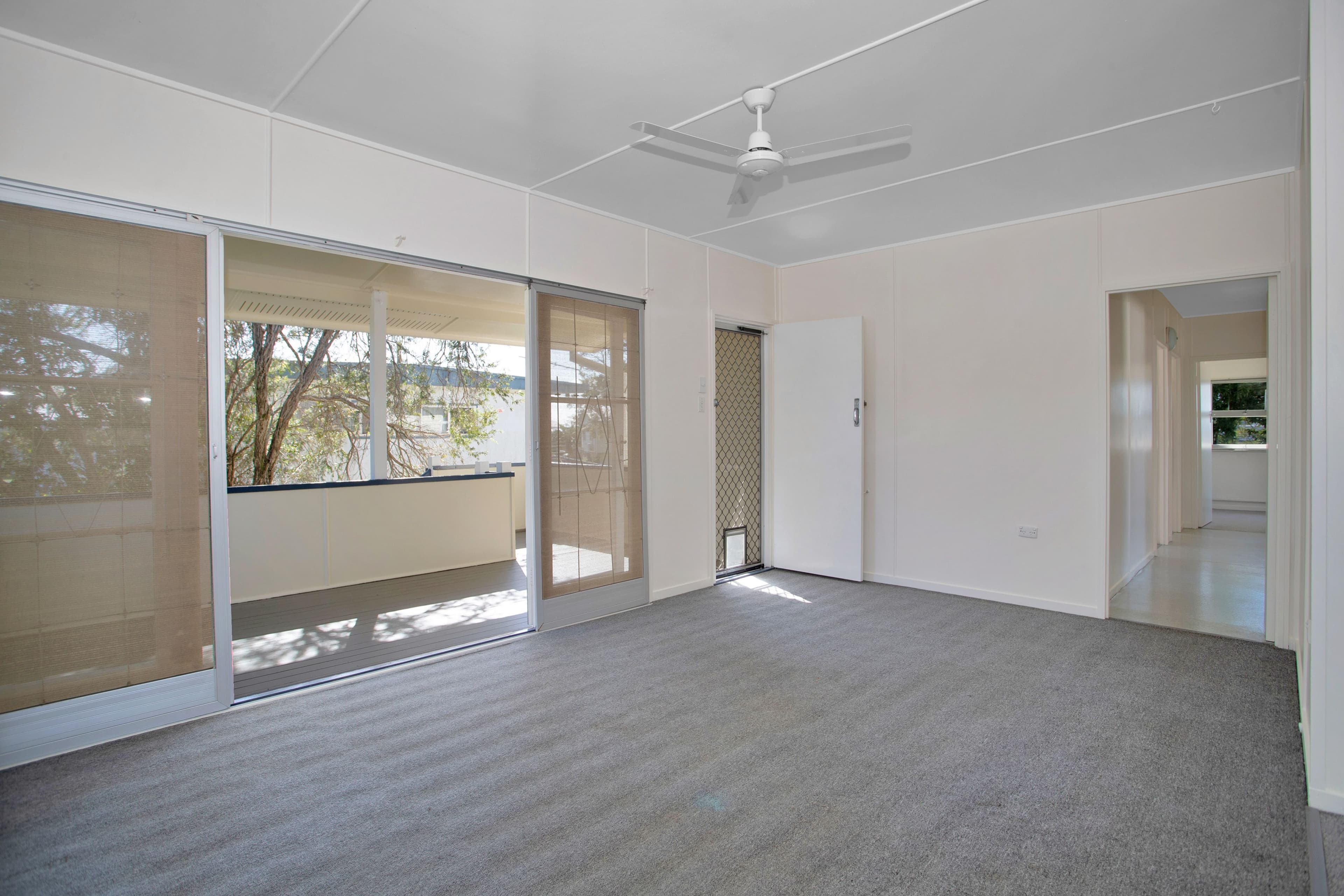 8 Robinson Street, North Mackay QLD 4740, North Mackay - Thumbnail 6