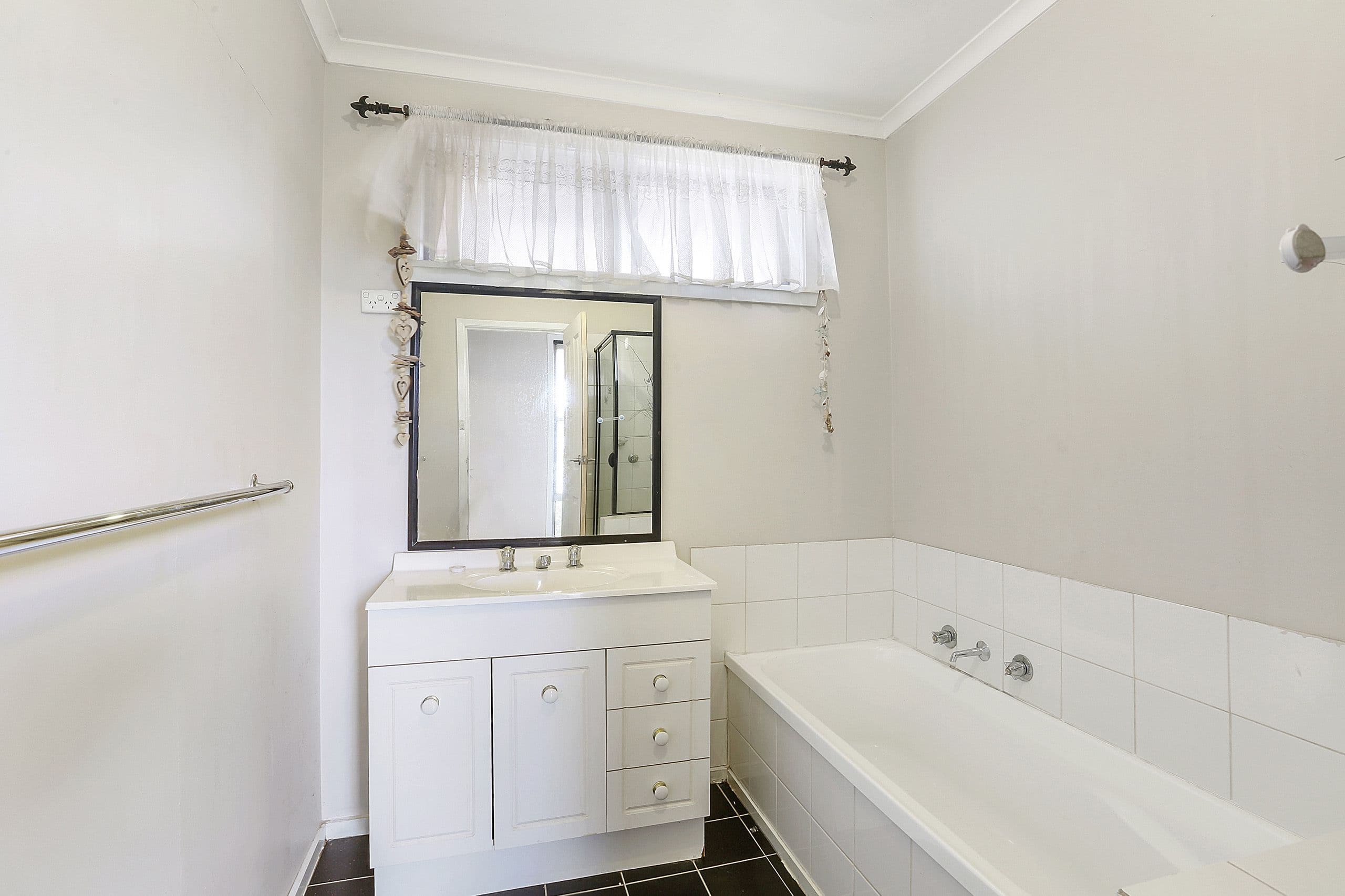 31 Kosciusko Avenue, Corio VIC 3214, Corio - Thumbnail 7