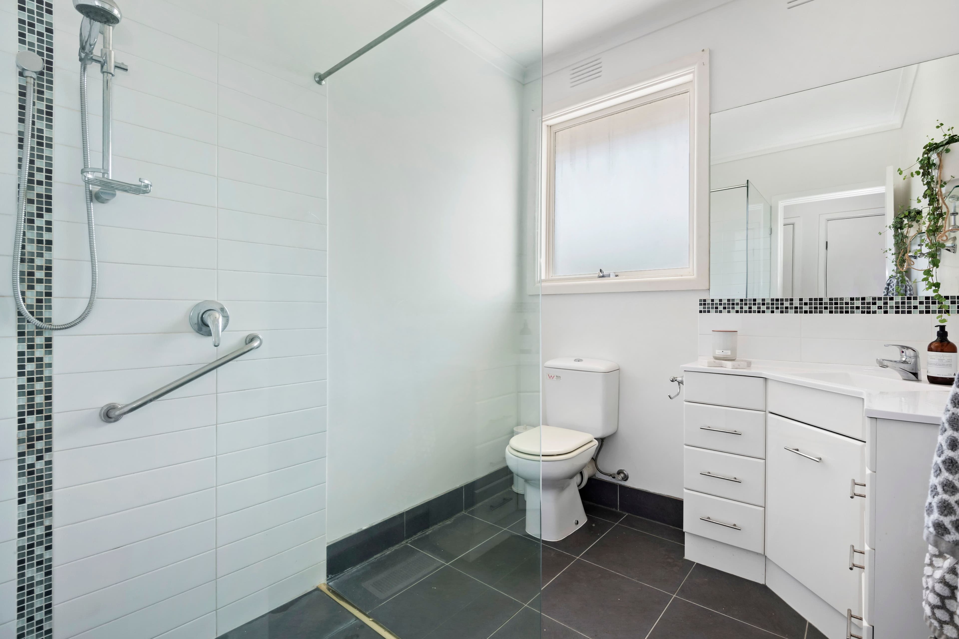 6 Genoa Court, Frankston VIC 3199, Frankston - Thumbnail 7