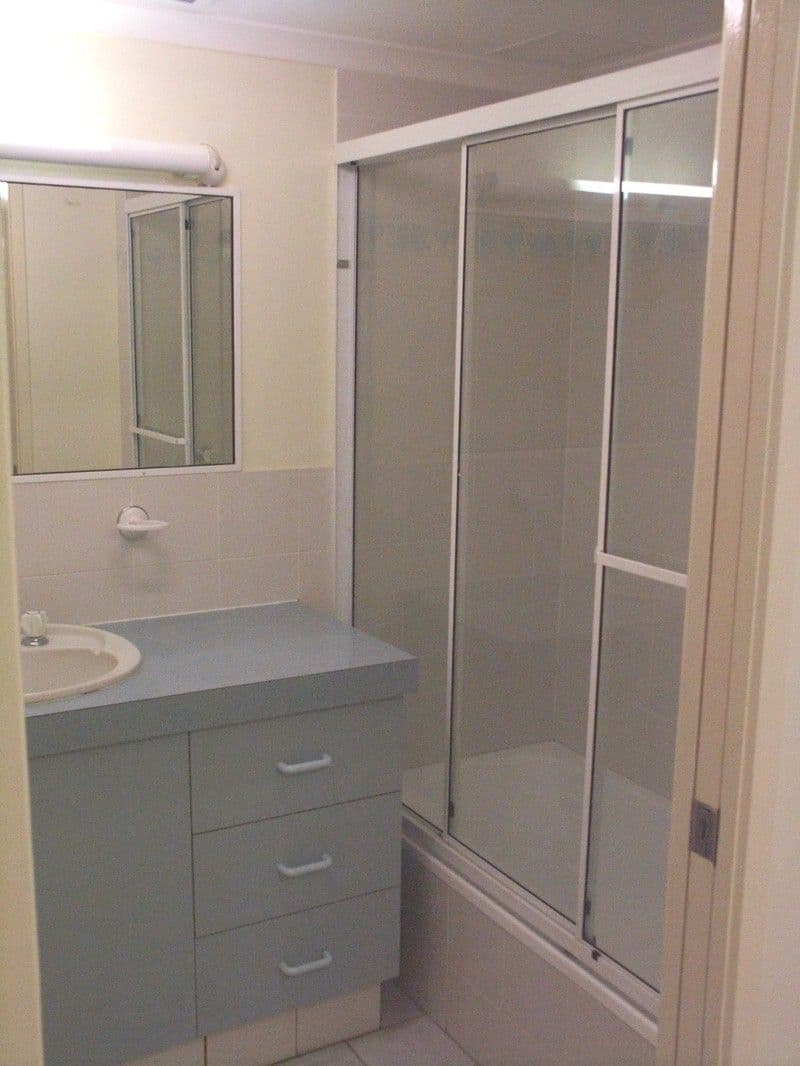 70 Marine Parade, COOLANGATTA QLD 4225, Coolangatta - Thumbnail 7