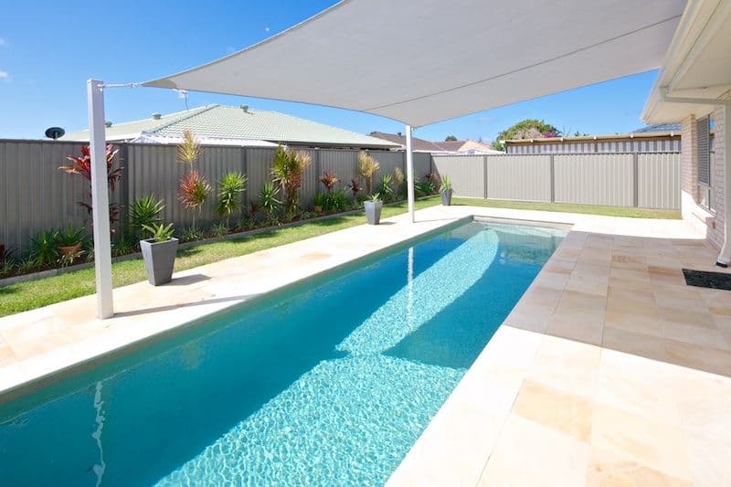 11 Pampas Court, HOLLYWELL QLD 4216, Hollywell - Thumbnail 2
