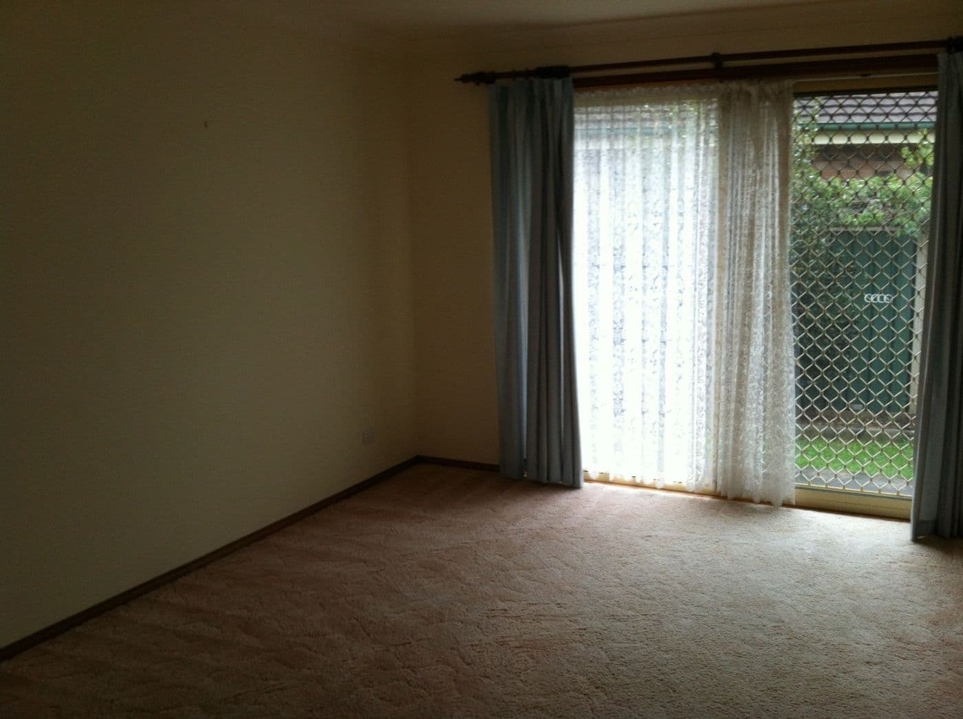5 Chestnut Avenue, BOMADERRY NSW 2541, Bomaderry - Thumbnail 2