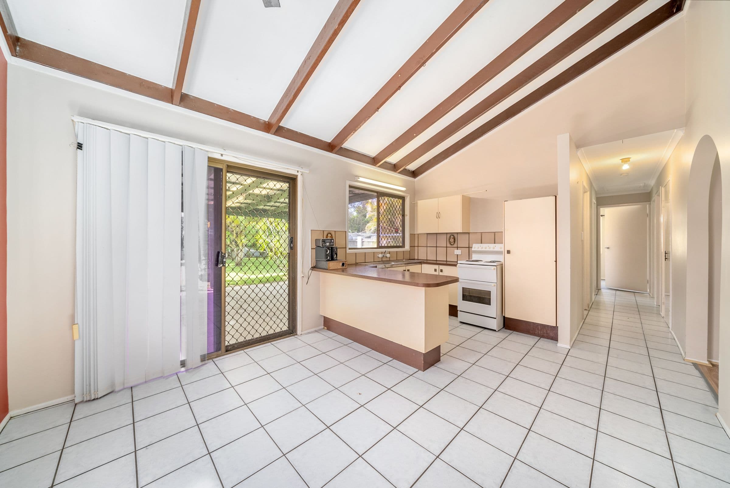 13 Claverton Drive, Deception Bay QLD 4508, Deception Bay - Thumbnail 6