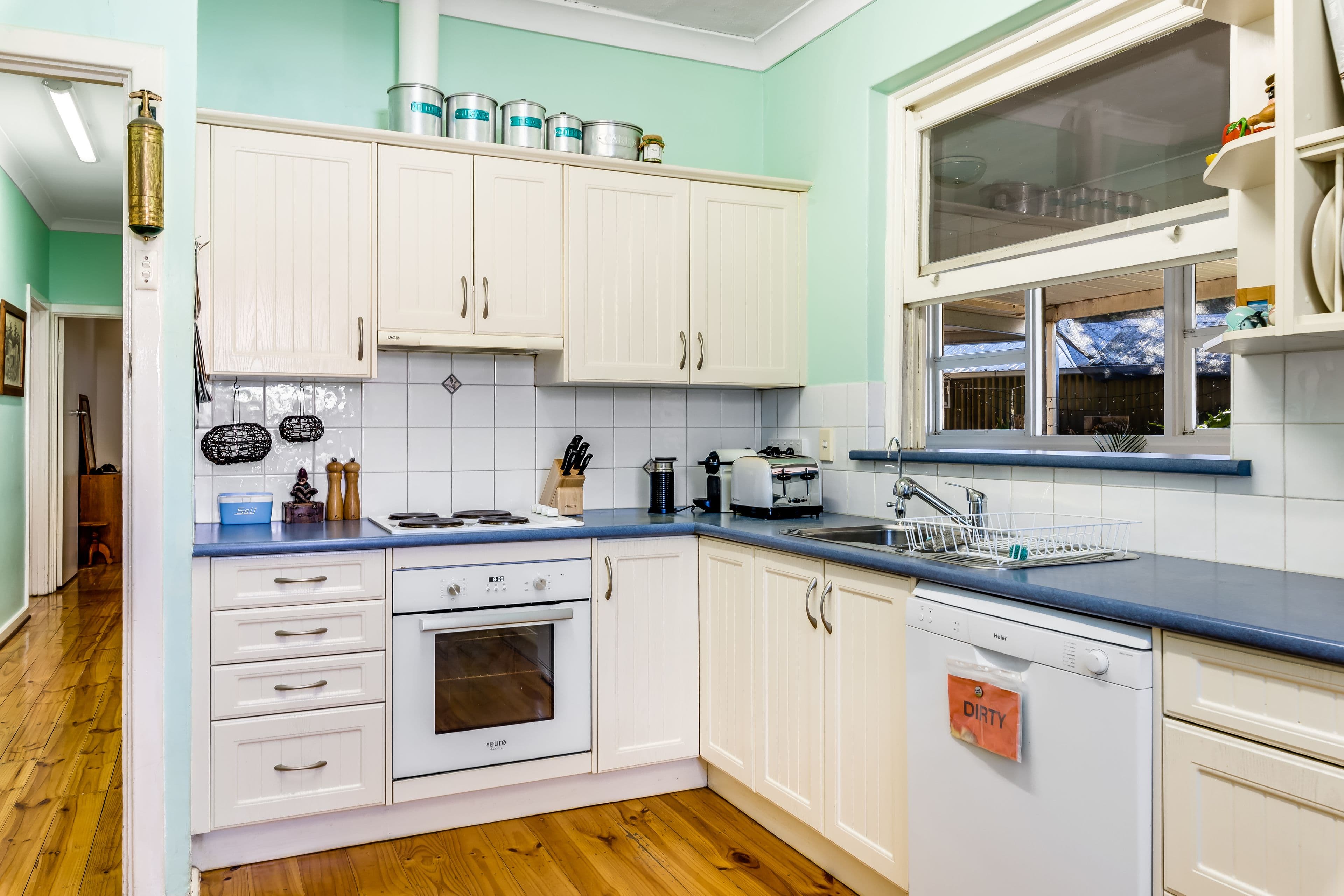 3 Irvine Court, Altona Meadows - Thumbnail 6