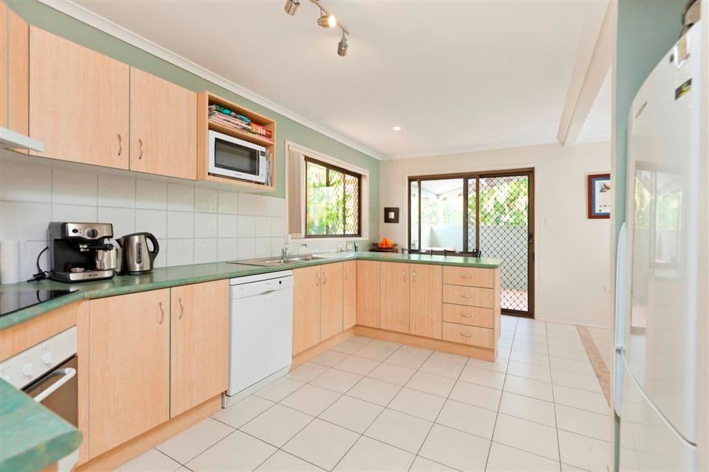 1 Oak Street, ORMISTON QLD 4160, Ormiston - Thumbnail 6