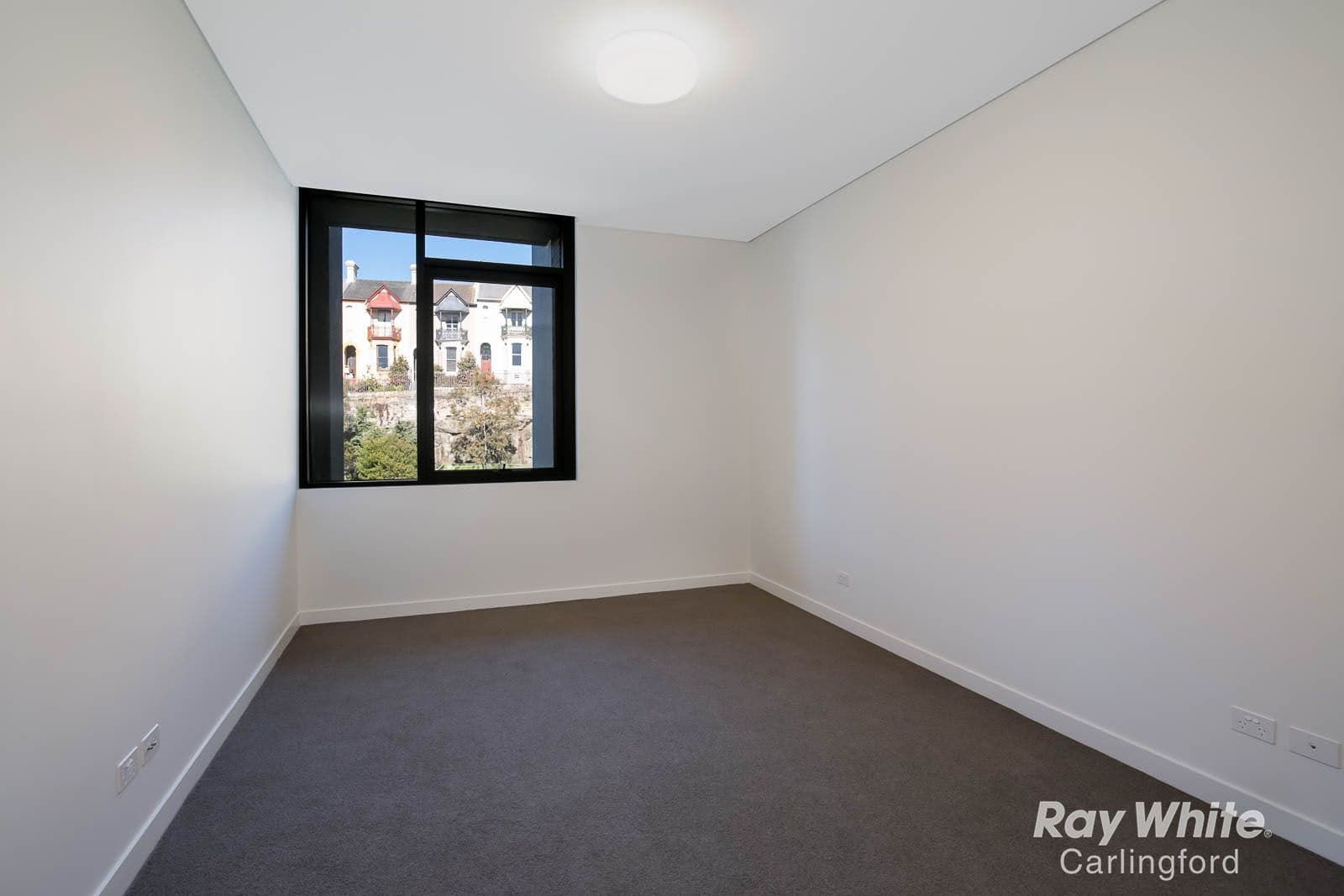 19 Minogue Crescent, Forest Lodge NSW 2037, Forest Lodge - Thumbnail 7