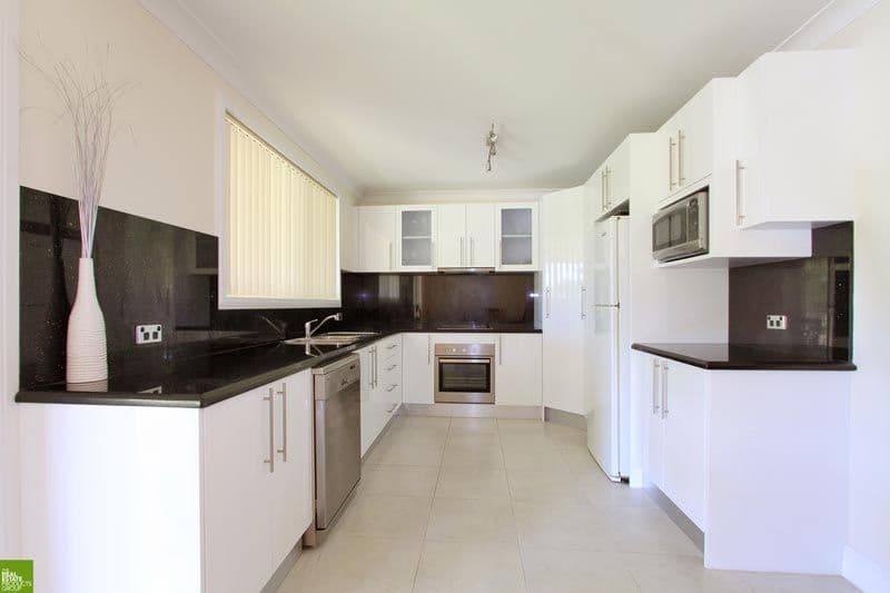 3 Ocean Beach Drive, SHELLHARBOUR NSW 2529, Shellharbour - Thumbnail 2