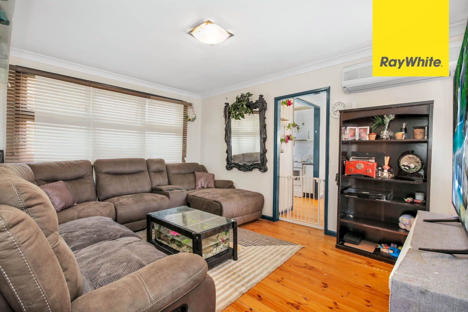 1 Riddell Crescent, Blackett NSW 2770, Blackett - Thumbnail 2
