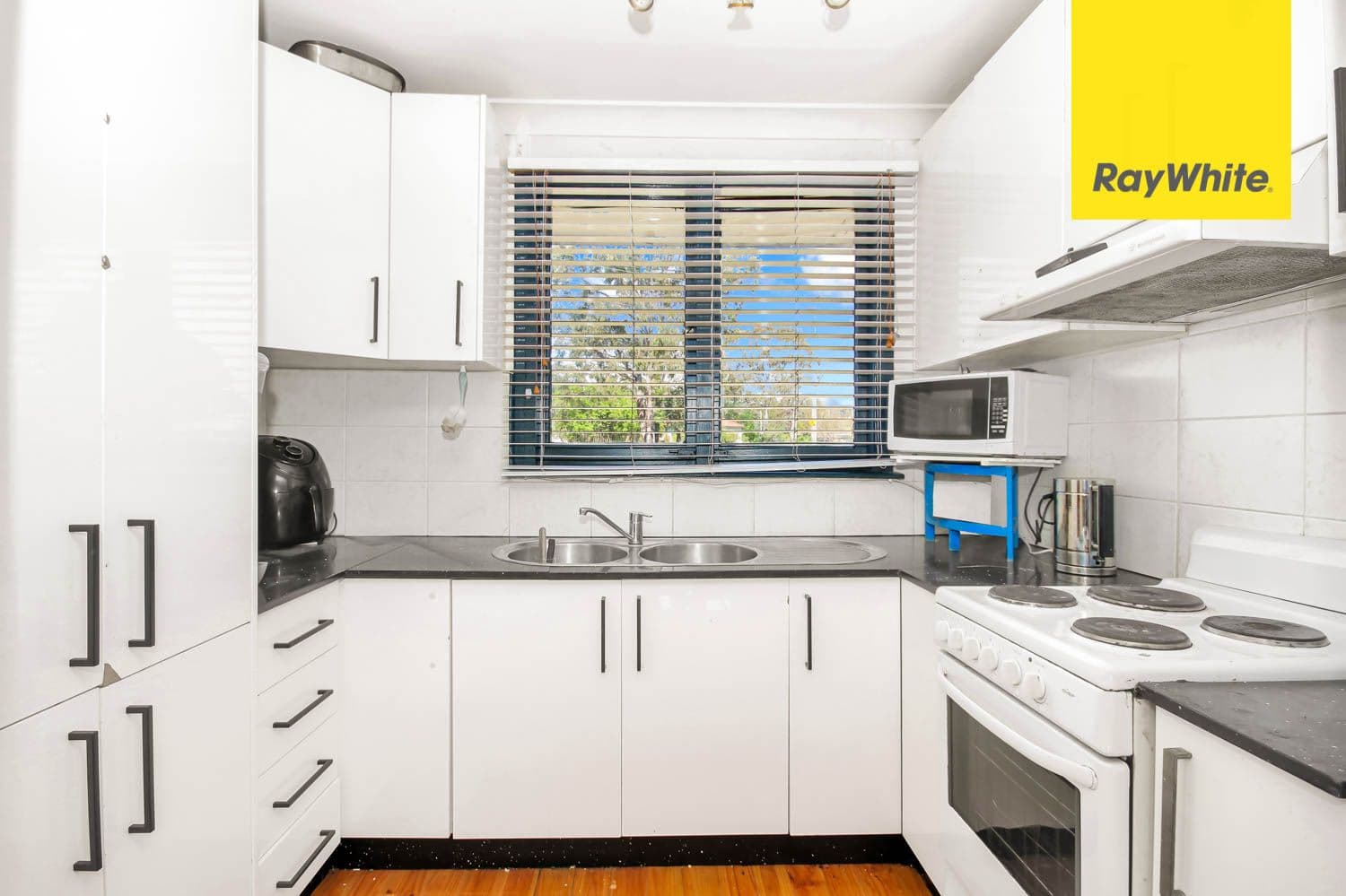 1 Riddell Crescent, Blackett NSW 2770, Blackett - Thumbnail 4