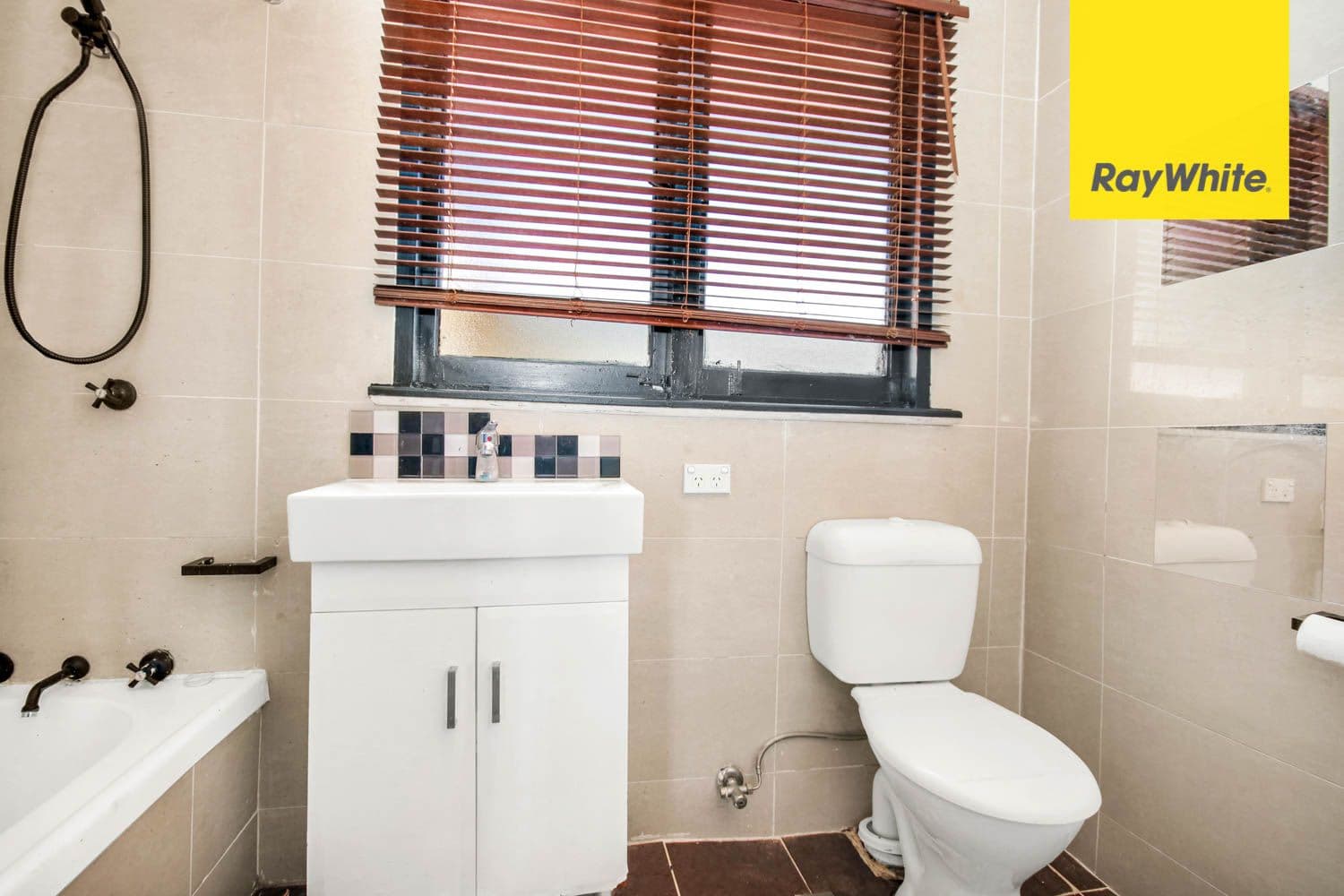 1 Riddell Crescent, Blackett NSW 2770, Blackett - Thumbnail 5