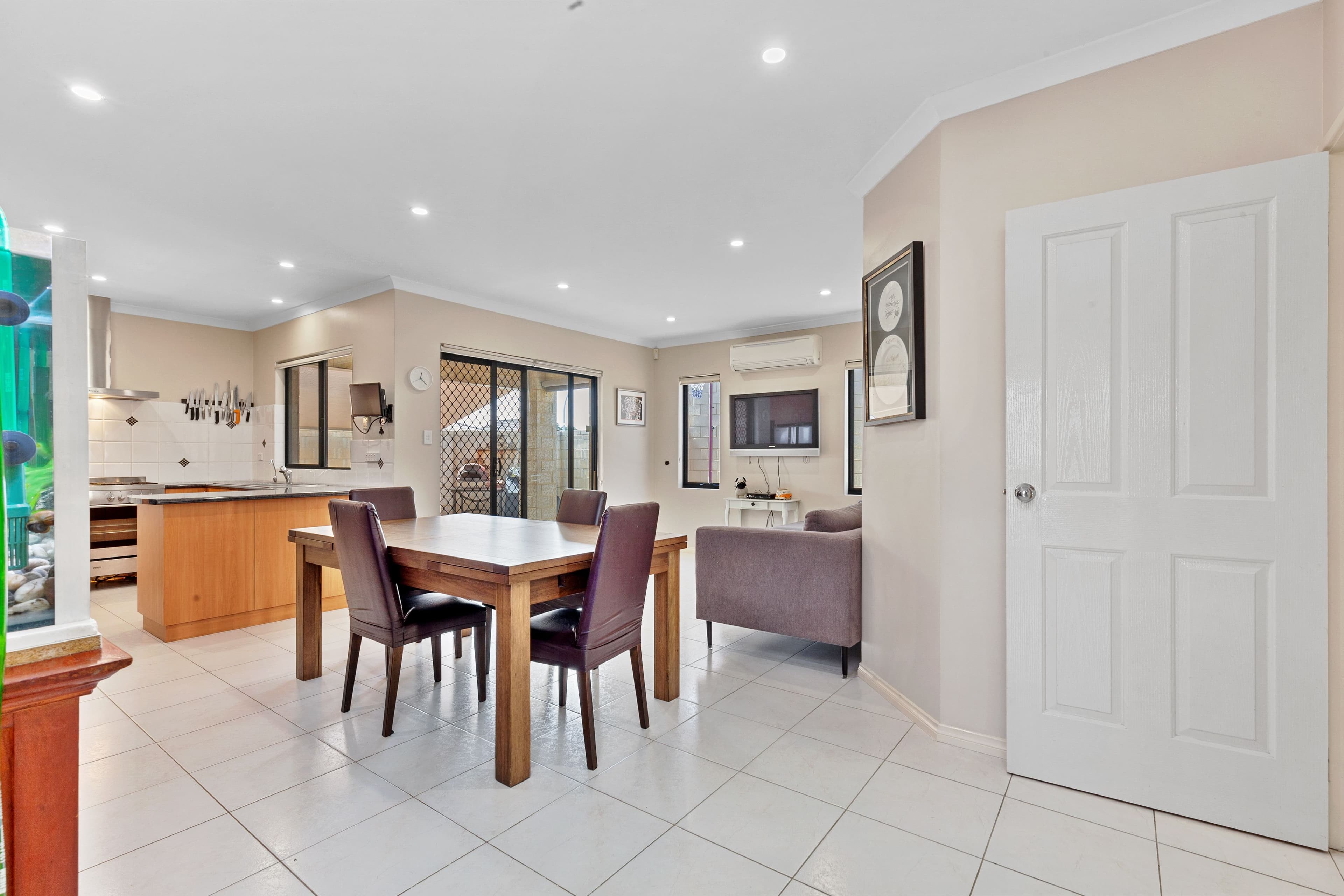 17 Castanet Drive, Madeley WA 6065, Madeley - Thumbnail 8
