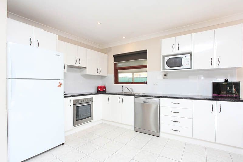 8 Reynold Street, Morphett Vale SA 5162, Morphett Vale - Thumbnail 4