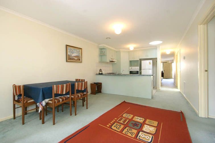 19 Elmtree Terrace, CHADSTONE VIC 3148, Chadstone - Thumbnail 3