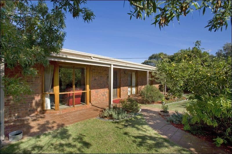 5 Foot Court, LARA VIC 3212, Lara - Image 1