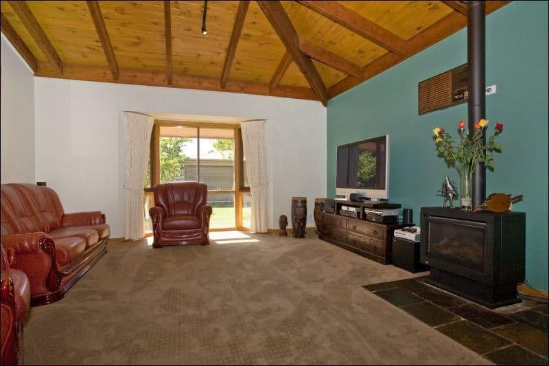 5 Foot Court, LARA VIC 3212, Lara - Thumbnail 5