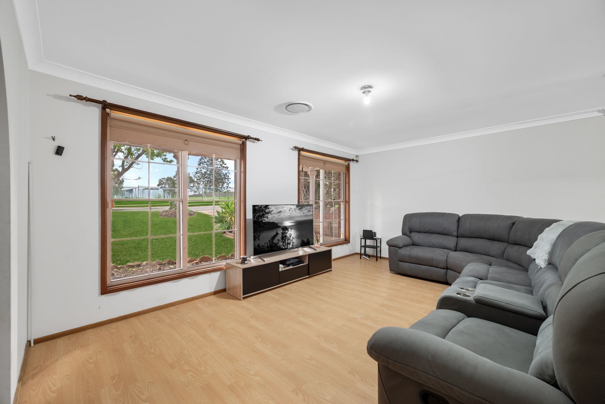 77 Sackville Street, Ingleburn NSW 2565, Ingleburn - Thumbnail 2