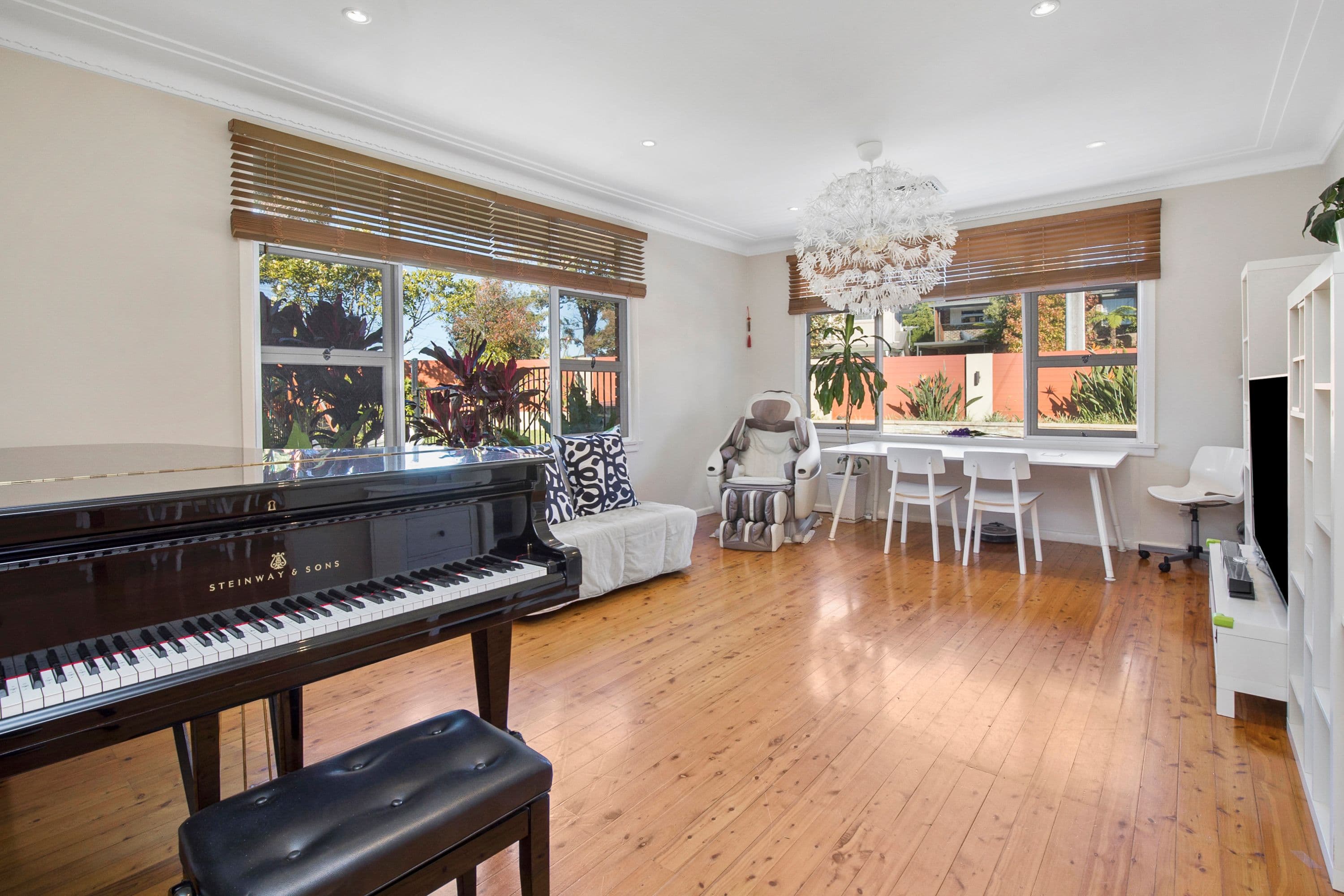 8 Greystones Road, Killarney Heights NSW 2087, Killarney Heights - Thumbnail 2