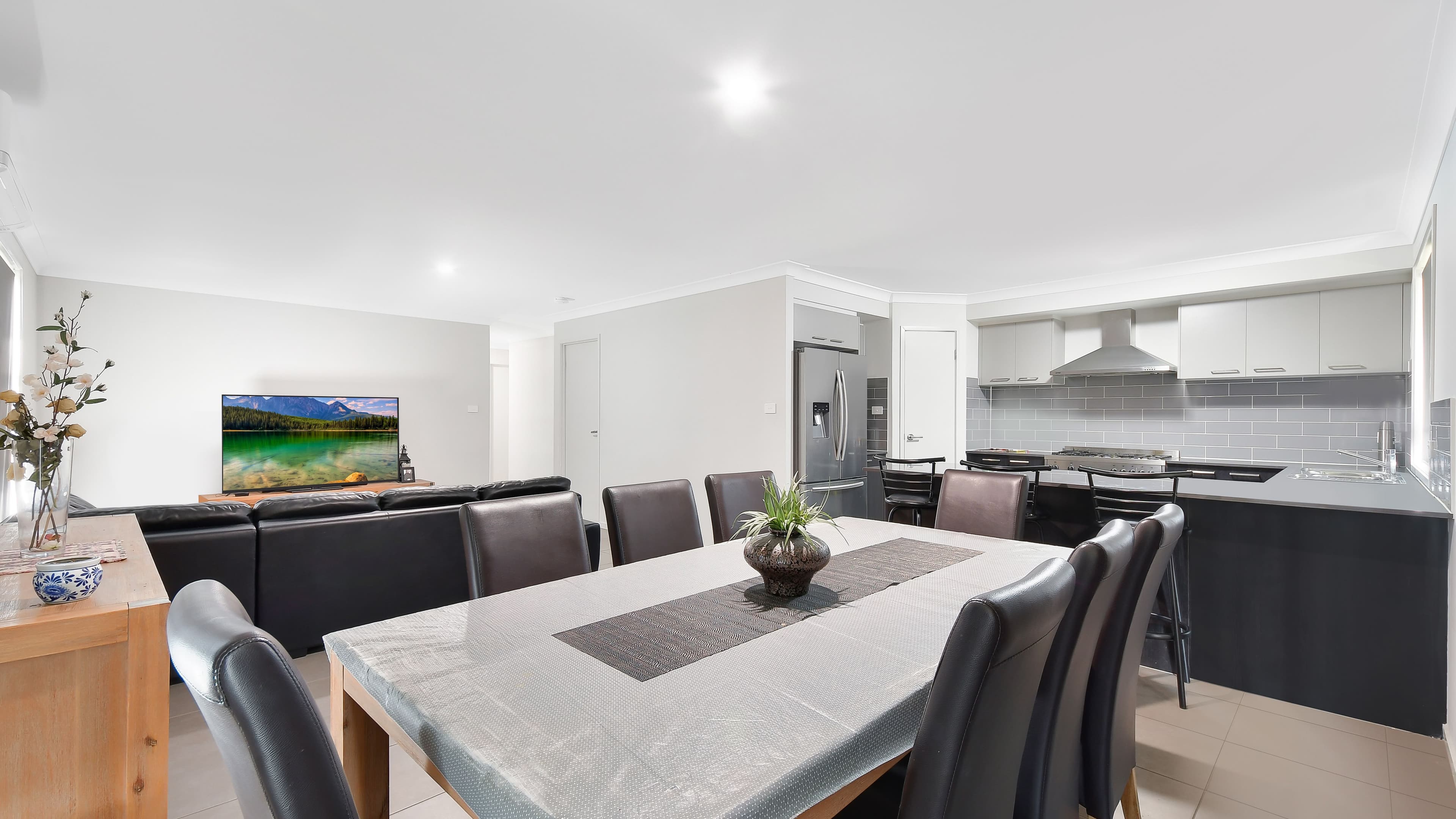 23 Dowie Drive, Claymore NSW 2559, Claymore - Thumbnail 3