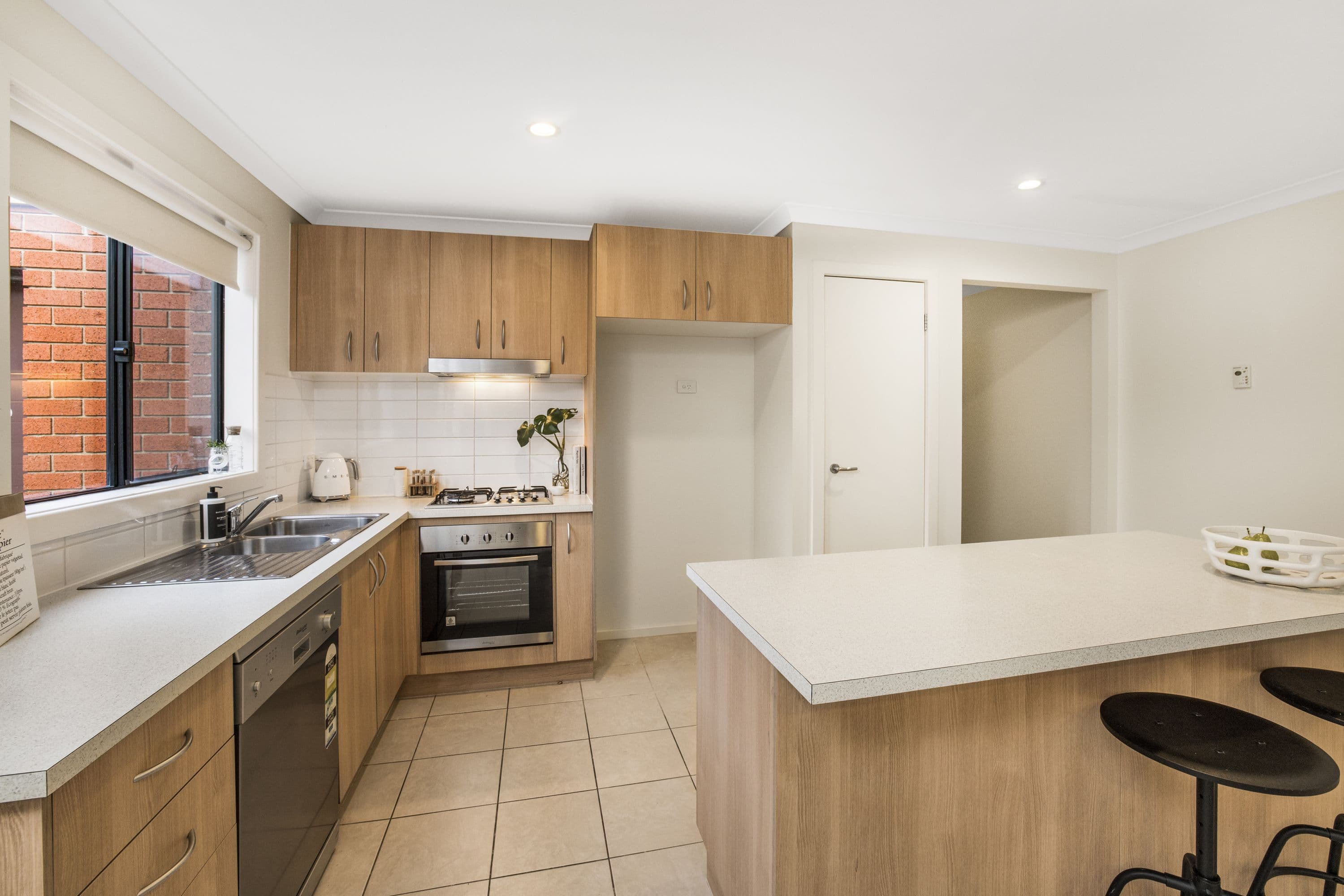 62 Fallingwater Drive, Pakenham VIC 3810, Pakenham - Thumbnail 2
