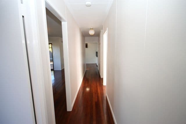 13 Manton Street, BILOELA QLD 4715, Biloela - Thumbnail 4