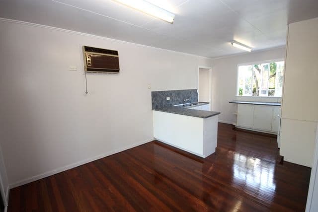 13 Manton Street, BILOELA QLD 4715, Biloela - Thumbnail 5