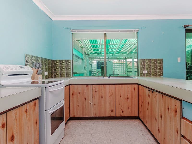 2 Toora Place, Cooloongup WA 6168, Cooloongup - Thumbnail 2