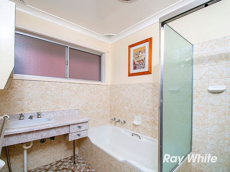 13 Blackett Drive, Castle Hill - Thumbnail 5