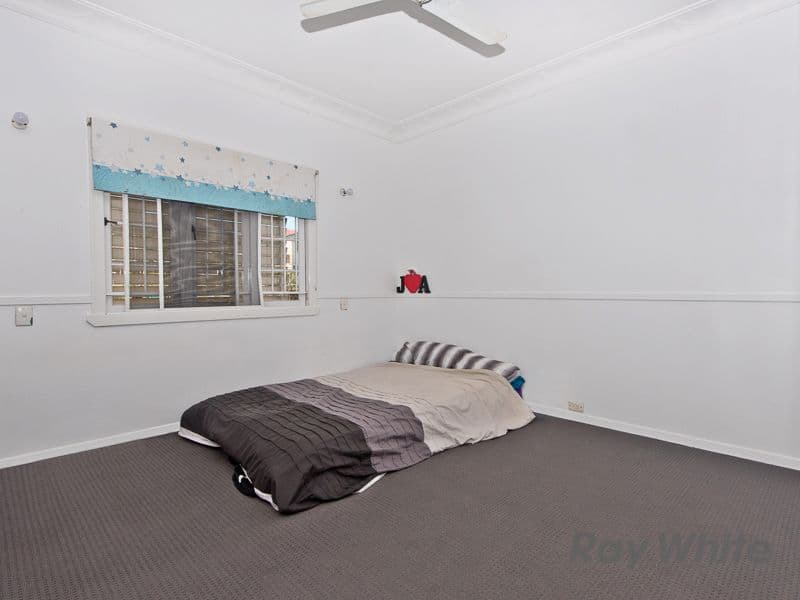 21 Bouchard Street, Chermside QLD 4032, Chermside - Thumbnail 5