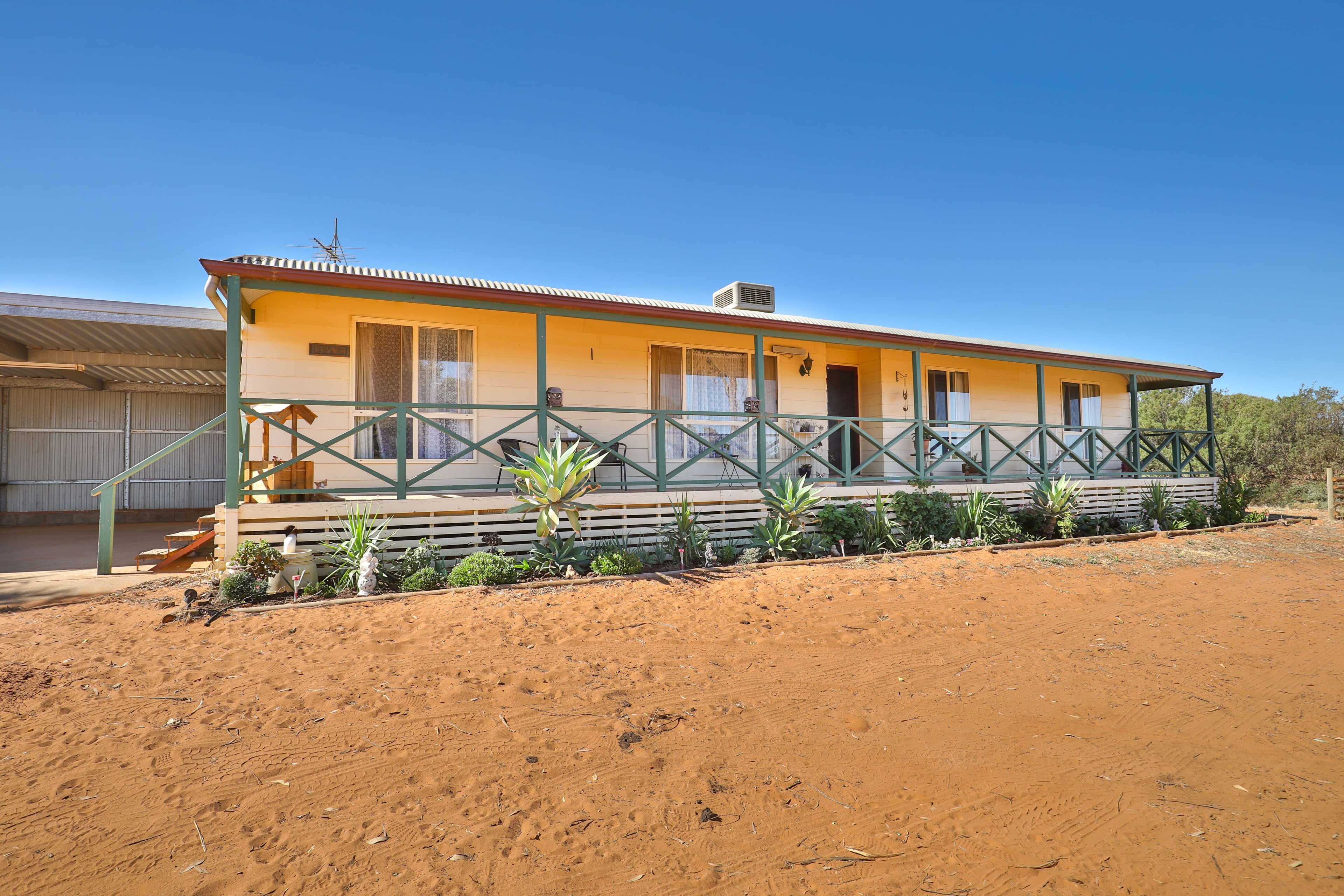 25 Kenyon Road, Red Cliffs VIC 3496, Red Cliffs - Thumbnail 3