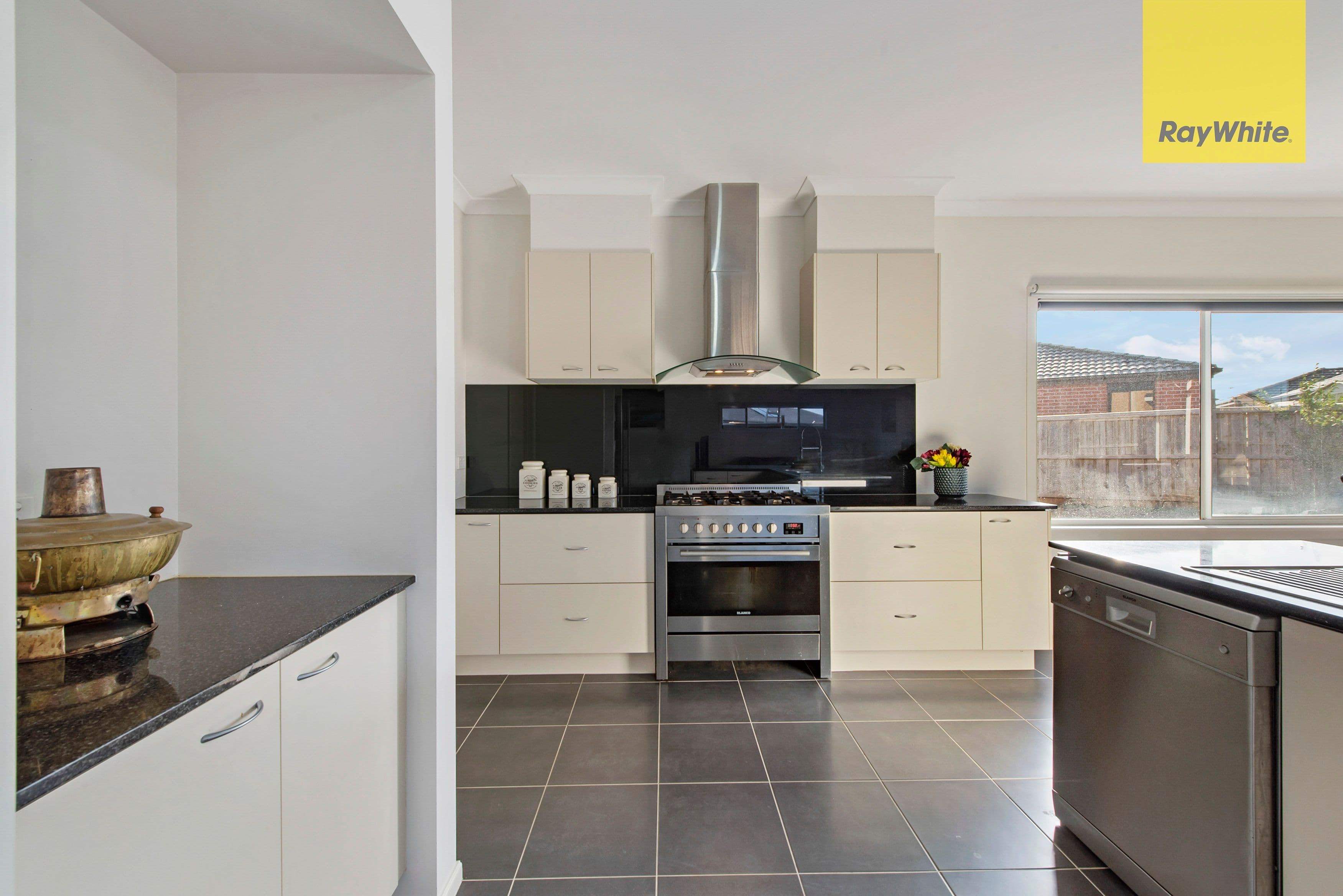 7 Sullivan Place, HARKNESS VIC 3337, Harkness - Thumbnail 3