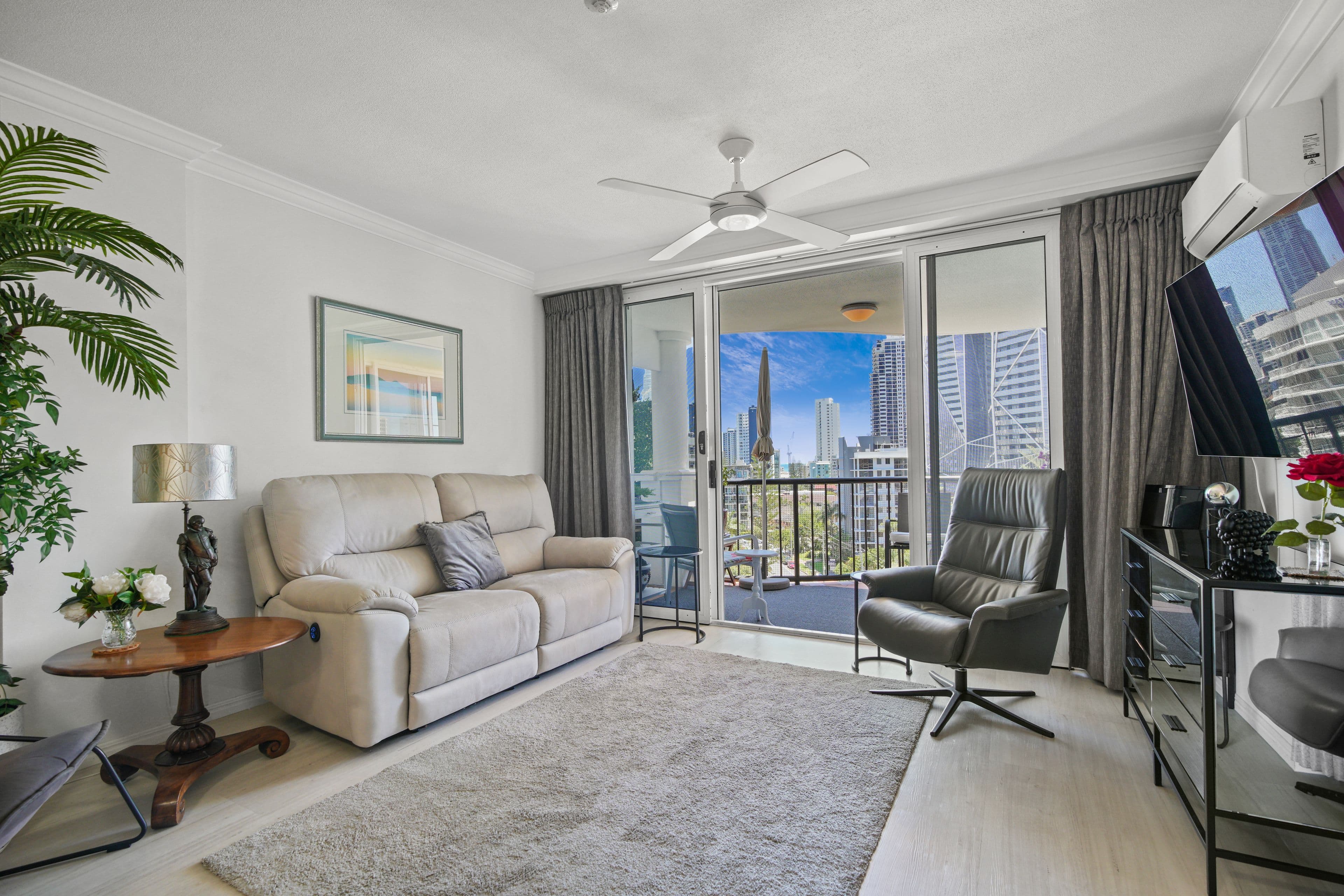 9-21 Beach Parade, Surfers Paradise QLD 4217, Surfers Paradise - Image 1