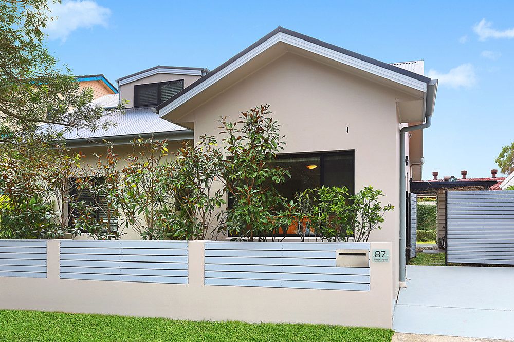87 Beach Road, North Bondi - Thumbnail 2